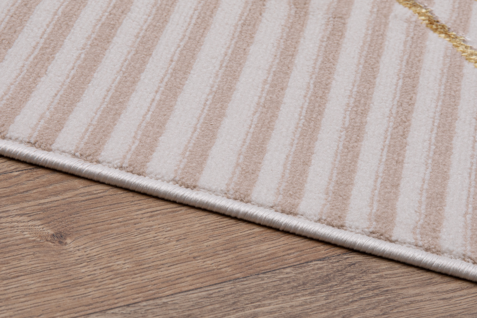 Teppich Crystal Gold Beige ZigZag Geometrisch 3D Effekt