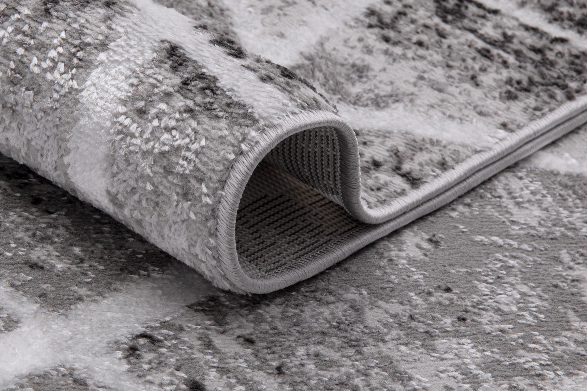 Teppich Crystal Grau Weiß Geometrisch Linien 3D Effekt