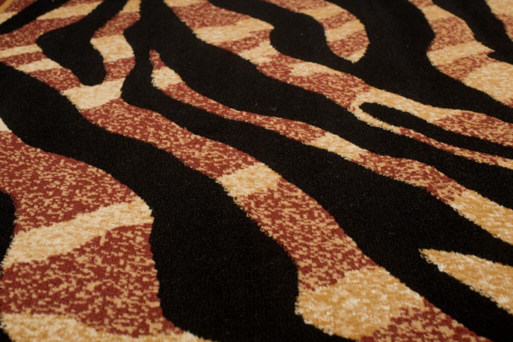 Teppich Atlas Schwarz Beige Tier Print Tiger