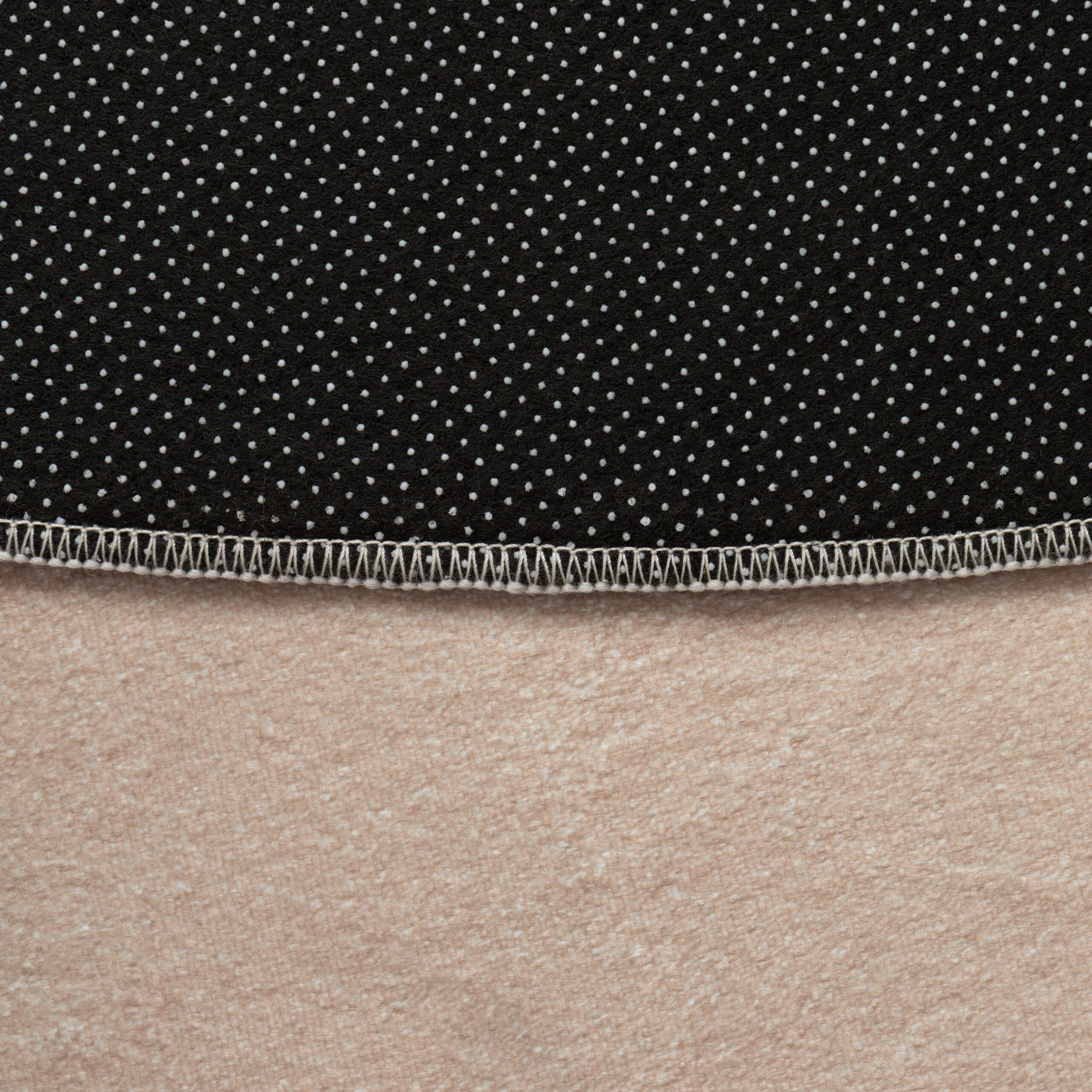 Teppich Wisp Mit Unregelmäßiger Form Beige