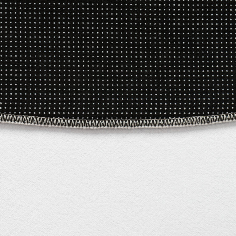 Teppich Wisp Mit Unregelmäßiger Form Weiß Linien