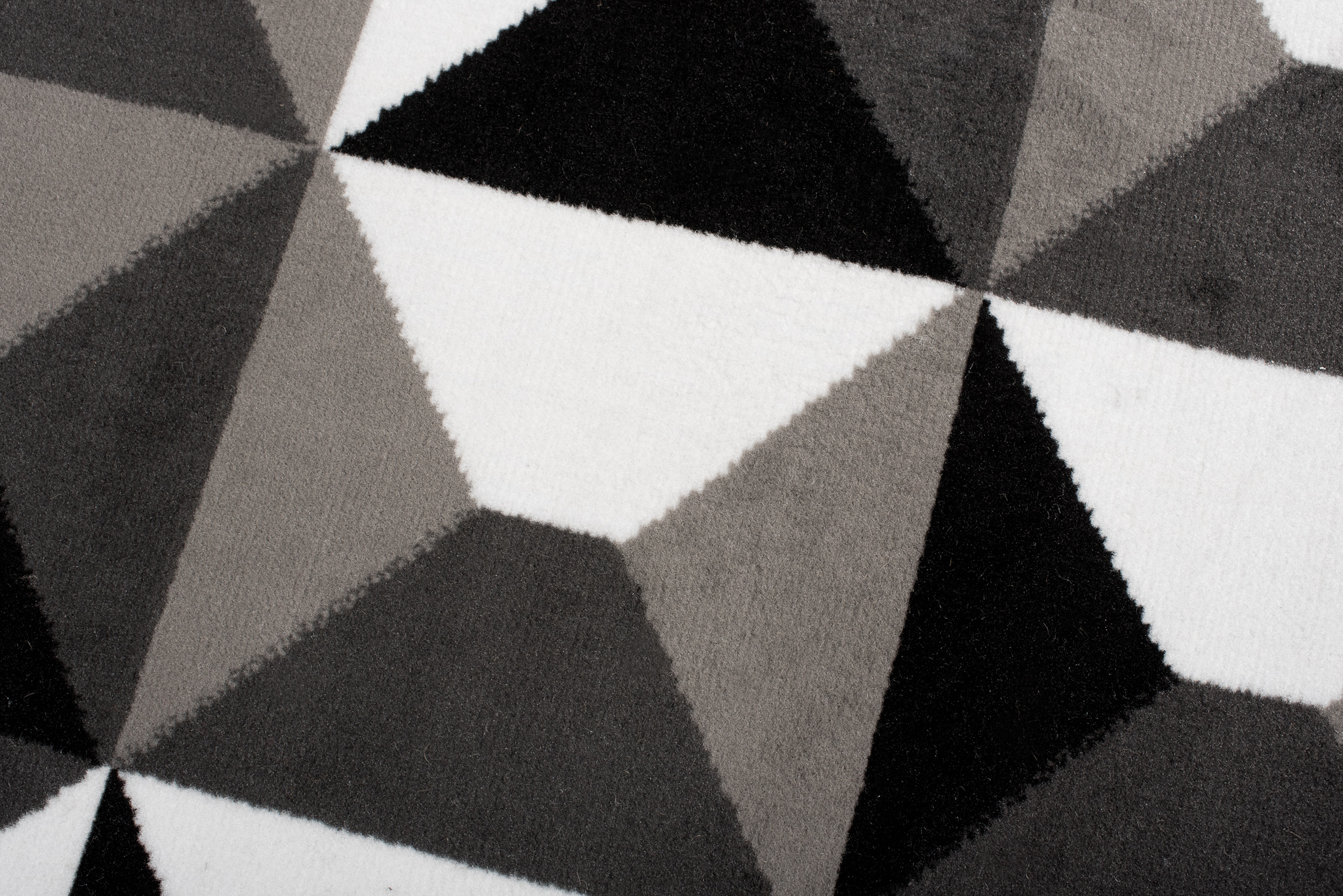 Teppichläufer Maya Grau Weiß Trapeze Quadrate Meterware